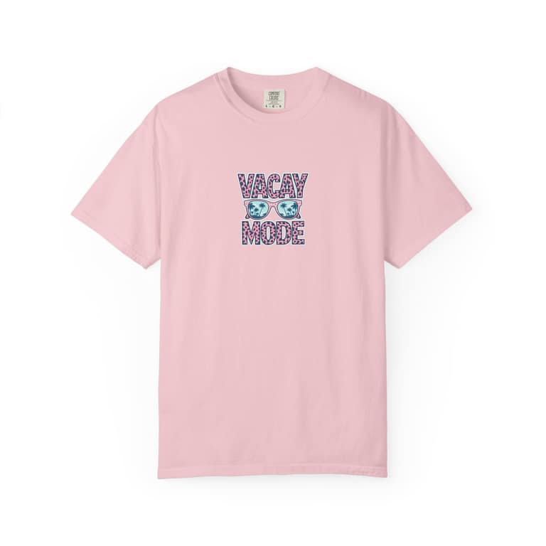 Vacay Mode T‑Shirt in Blossom