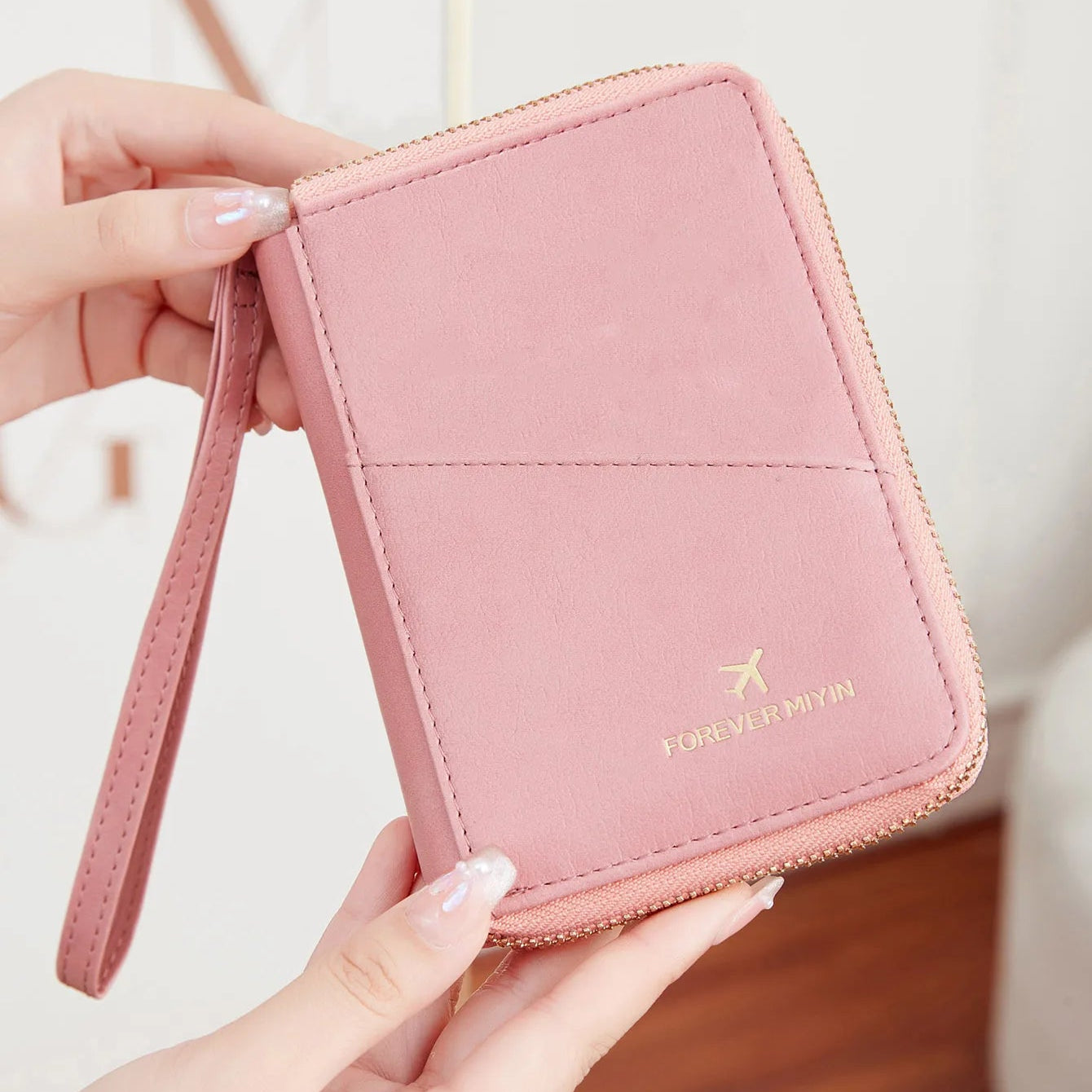 Retro RFID Passport Bag & Cover for Men & Women – Travel