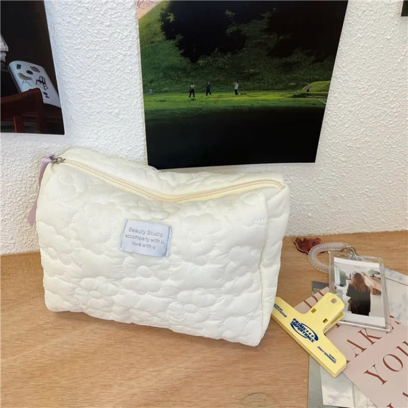 Floral Makeup Bag for Women – Travel Cosmetic Organizer